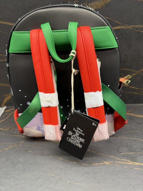 NBX - Journey To Christmas - Mini Sac à Dos LoungeFly – Image 3