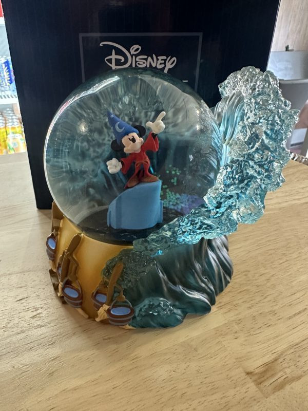 FANTASIA WATERBALL 85TH ANN